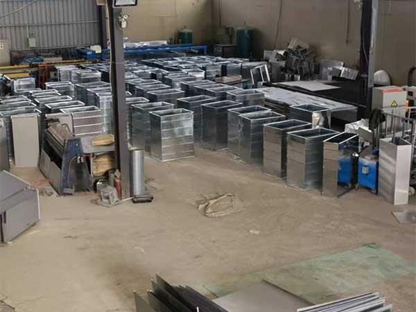 <a href='http://www.qdwxd.cn/p30817/'><b>共板法兰风管</b></a>